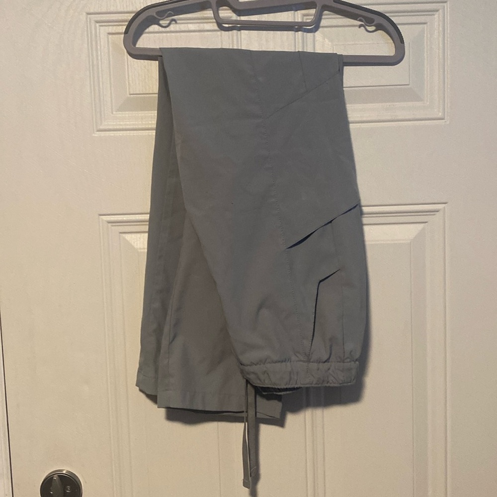 Women’s scrub pants